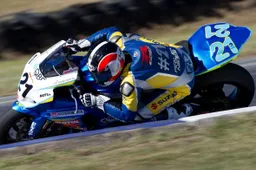 ASBK Phillip Island Qualifiche: tempone di Josh Waters, 1" a tutti