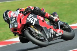 8h Suzuka: 70 equipaggi ammessi al via dell'edizione 2012