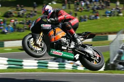 BSB Cadwell Park Gara 2: Joshua Brookes conquista la vittoria