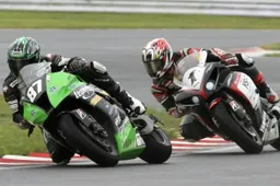 All Japan Superbike Autopolis Gara: Katsuyuki Nakasuga torna alla vittoria