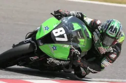 All Japan Superbike Suzuka Qualifiche: ancora pole per Akiyoshi, 2° Yanagawa!