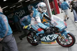 125cc: problema inusuale per Julian Simon a Motegi