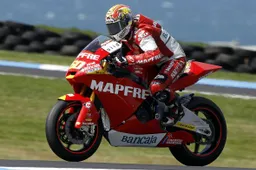 Moto2: Julian Simon punta a vincere a Estoril e Valencia