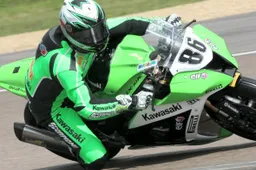 FSBK: Julien Da Costa e Kawasaki SRC posticipano la festa