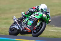 Julien Enjolras appende il casco al chiodo, ma non lascia il FIM EWC