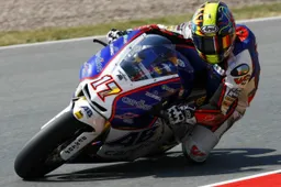 MotoGP: Karel Abraham conferma l'esordio con Ducati nel 2011
