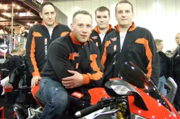 BSB: Karl Harris nel British Superstock con una Aprilia!