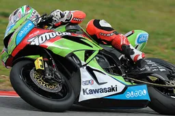 Supersport Valencia Prove Libere 1: dominano le Kawasaki