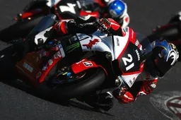 8h Suzuka: Test ufficiali con Yamaha al top, Jonathan Rea (3°) in pista