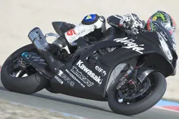 Kawasaki con Sykes e Baz fermata dal vento ad Almeria