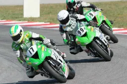 Trofei Kawasaki: Ninja 600 e Challenge 250 Junior Trophy per il 2012