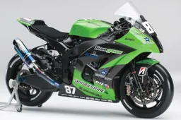 8h Suzuka: Kawasaki al via in forma ufficiale nel 2014 con il Team Green