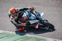 Dietrofront: restituiti 500 giri a BMW nel CIV Production Bike