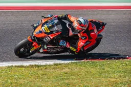 Michele Pirro KO salta il CIV Superbike a Imola