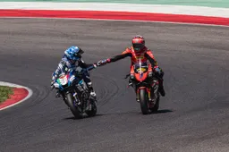 CIV Superbike Misano: Delbianco vs Pirro, si riparte alla Racing Night