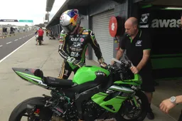 Supersport Partiti! L'iridato Kenan Sofuoglu subito davanti