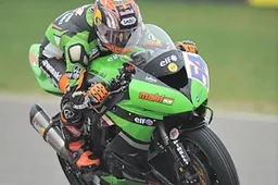 Supersport Donington Prove 1: Kenan Sofuoglu nel gelo