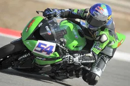 Supersport Istanbul Gara: Sofuoglu fa impazzire l'Otodrom