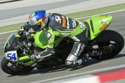 Supersport: Kawasaki punta al primo titolo costruttori