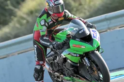 Supersport: Kenan Sofuoglu resta al team Mahi Kawasaki