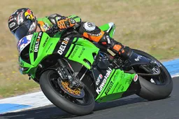 Supersport Phillip Island Prove 2: doppietta Kawasaki Lorenzini