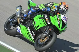 Supersport Imola Prove 2: Sofuoglu (in stampelle) al comando