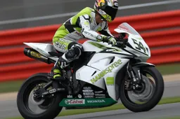 Supersport: Kenan Sofuoglu resta leader con il 10° podio