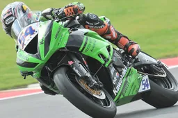 Supersport: Kenan Sofuoglu difende la testa della classifica