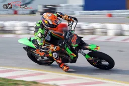 Supersport: Kenan Sofuoglu vince anche nel Supermotard