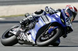FSBK: Yamaha GMT94 conta di migliorarsi a Ledenon