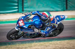 Penta e Kevin Manfredi: avanti nel CIV Superbike con Suzuki