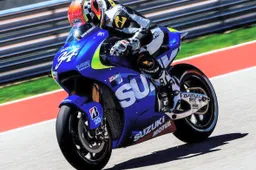 Kevin Schwantz prova la Suzuki MotoGP "Che emozione!"