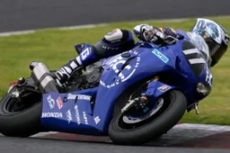 8h Suzuka: via alla 34° edizione, Kiyonari con F.C.C. TSR Honda subito in testa