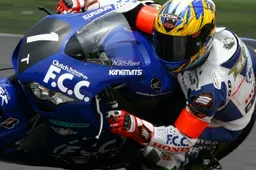 8h Suzuka Top 10 Trial: Akiyoshi porta F.C.C. TSR in pole