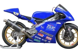 KTM al via della GP Mono