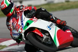 Larry Pegram con Ducati 1098R nell'American Superbike