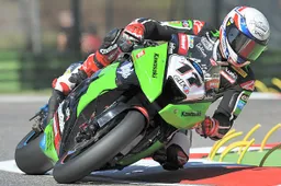 Superbike: Joan Lascorz operato a Bologna dopo l'incidente