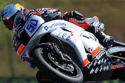 Supersport Silverstone Prove Libere 1: Eugene Laverty domina