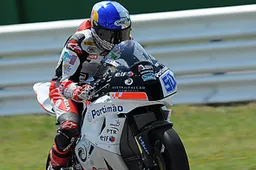 Supersport Silverstone Qualifiche 1: Laverty ancora primo