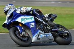 BSB Croft Prove Libere 2: sempre Leon Camier al comando