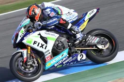 Superbike: ufficiale il divorzio tra Leon Camier e Crescent Suzuki