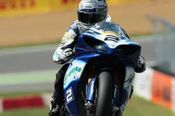 BSB Brands Hatch Gara 3: tripletta con record per Leon Camier