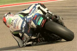 Leon Camier punta ad un 2013 di successo con Crescent Suzuki