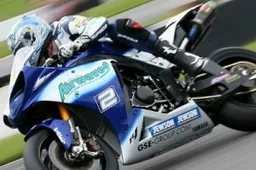 BSB Donington Park Gara 1: ancora Camier, out Guintoli al via