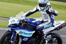 BSB Oulton Park Gara 2: doppietta per Leon Camier