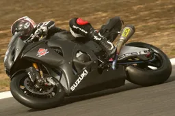 Superbike Test Portimao: Leon Haslam va fortissimo