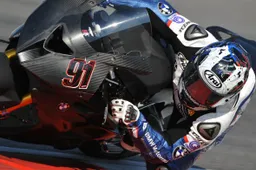 Superbike: 2° giorno di test a Portimao, Haslam ancora davanti