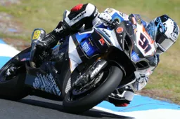 Superbike Phillip Island Superpole: Haslam e Suzuki in pole