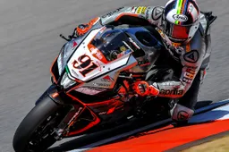 Superbike Portimao Prove 4: Haslam protagonista