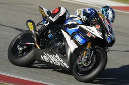 Superbike Kyalami Gara 2: grande vittoria di Leon Haslam